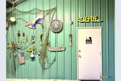 302 E Dallas Avenue, Seadrift, TX 77983 - Photo 29