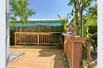 302 E Dallas Avenue, Seadrift, TX 77983 - Photo 25