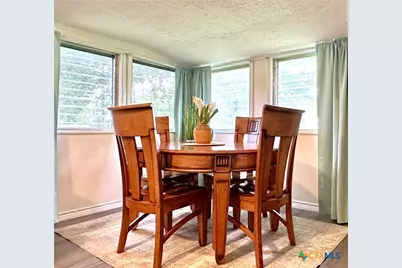 302 E Dallas Avenue, Seadrift, TX 77983 - Photo 13