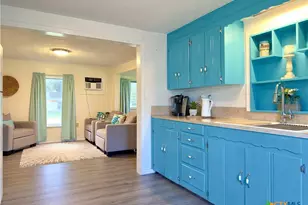 302 E Dallas Ave, Seadrift, TX 77983 - Photo 11