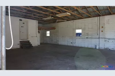 702 Clay Drive, Victoria, TX 77904 - Photo 21