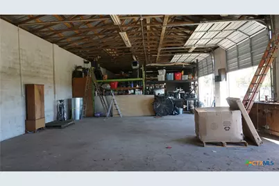 702 Clay Drive, Victoria, TX 77904 - Photo 15