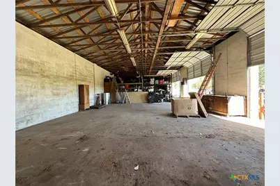 702 Clay Drive, Victoria, TX 77904 - Photo 41