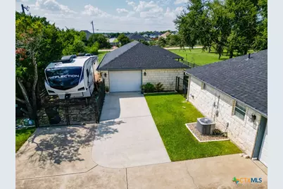 1292 Cedar Oaks Circle, Temple, TX 76502 - Photo 5