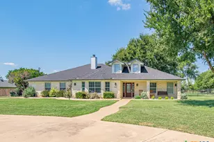 1292 Cedar Oaks Cir, Temple, TX 76502 - Photo 3