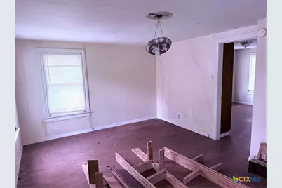 1002 E Sabine Street, Victoria, TX 77901 - Photo 23