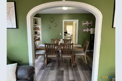 1002 E Sabine Street, Victoria, TX 77901 - Photo 9