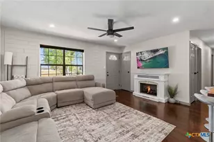 7860 FM1101, Seguin, TX 78155 - Photo 5