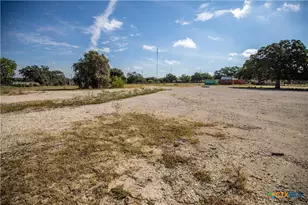 23383 Mathis Rd, Elmendorf, TX 78112 - Photo 47