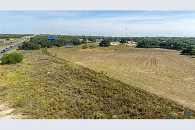 23383 Mathis Road, Elmendorf, TX 78112 - Photo 9