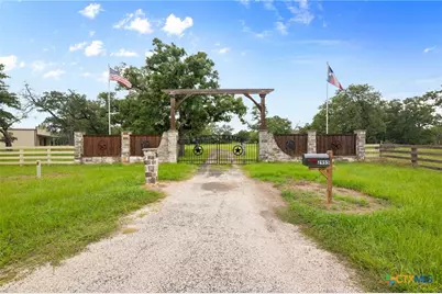 2955 Fannin Oaks, Victoria, TX 77905 - Photo 5