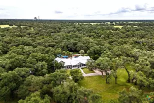 2955 Fannin Oaks, Victoria, TX 77905 - Photo 27