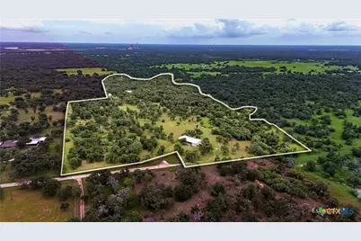 2955 Fannin Oaks, Victoria, TX 77905 - Photo 3