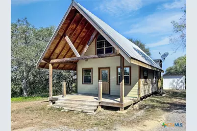 2090 E Us-90, Seguin, TX 78155 - Photo 1