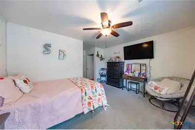 704 E 16th Street, Cameron, TX 76520 - Photo 17