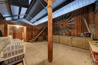 6887 Von Ormy Road, Von Ormy, TX 78073 - Photo 33