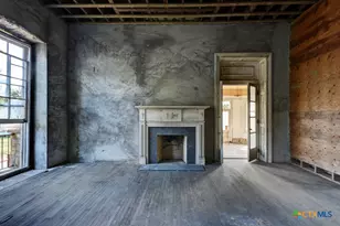 6887 Von Ormy Rd, Von Ormy, TX 78073 - Photo 21