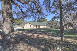 1260 Flaming Oak Dr, New Braunfels, TX 78132 - Photo 43