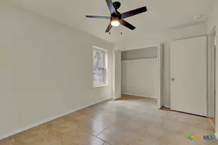 1260 Flaming Oak Dr, New Braunfels, TX 78132 - Photo 21