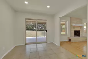 1260 Flaming Oak Dr, New Braunfels, TX 78132 - Photo 11