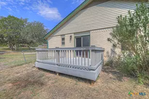 1260 Flaming Oak Dr, New Braunfels, TX 78132 - Photo 25