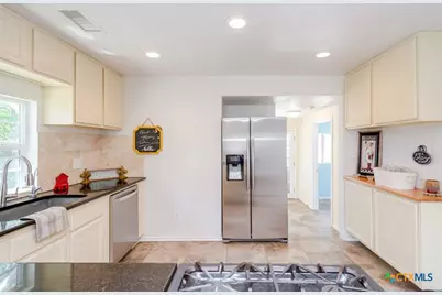 506 Veterans Avenue, Copperas Cove, TX 76522 - Photo 11