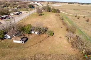 206 N Franklin St, Holland, TX 76534 - Photo 7