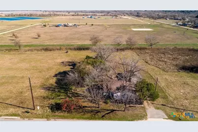 206 N Franklin Street, Holland, TX 76534 - Photo 9