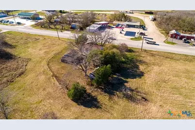 206 N Franklin Street, Holland, TX 76534 - Photo 5