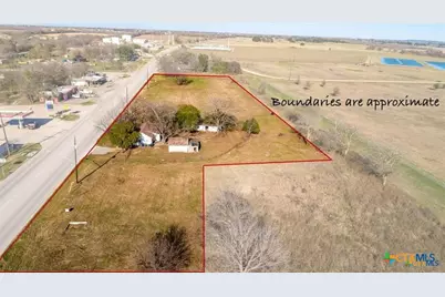 206 N Franklin Street, Holland, TX 76534 - Photo 1