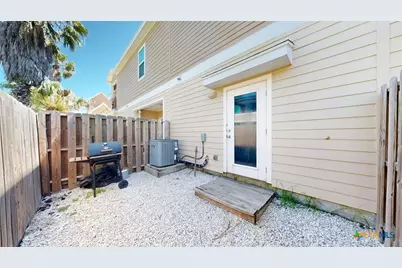 1813 S 11th Street #106, Port Aransas, TX 78373 - Photo 25
