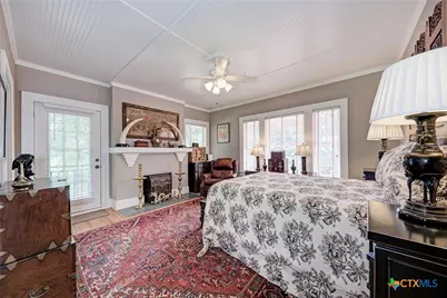 401 W 4th Street, Lampasas, TX 76550 - Photo 27