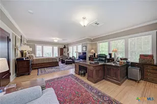 401 W 4th St, Lampasas, TX 76550 - Photo 21