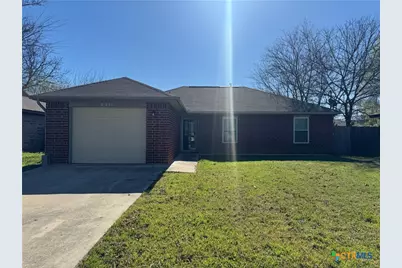 2221 Michigan Street, New Braunfels, TX 78130 - Photo 1