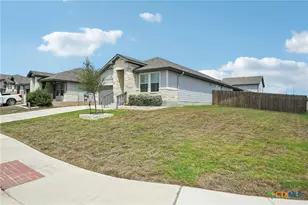 1281 Carl Gln, New Braunfels, TX 78130 - Photo 5