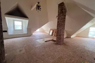 201 N 9th St, Temple, TX 76501 - Photo 11