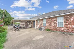 905 Black Diamond Cir, Hewitt, TX 76643 - Photo 25