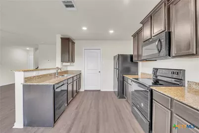 5017 Cressler Lane #28G, Jarrell, TX 76537 - Photo 5