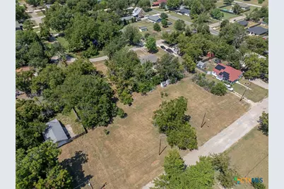 305 S Austin, Holland, TX 76534 - Photo 1