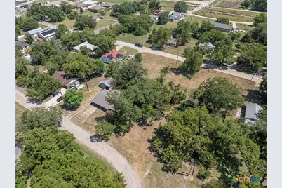 305 S Austin, Holland, TX 76534 - Photo 11