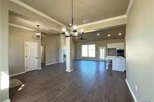 1019 Alice Cir, Temple, TX 76502 - Photo 3