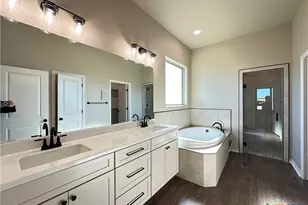 1019 Alice Cir, Temple, TX 76502 - Photo 15