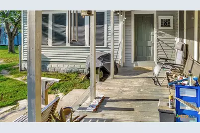 204 S Valley Street, Cuero, TX 77954 - Photo 27