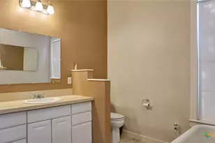 204 S Valley St, Cuero, TX 77954 - Photo 25