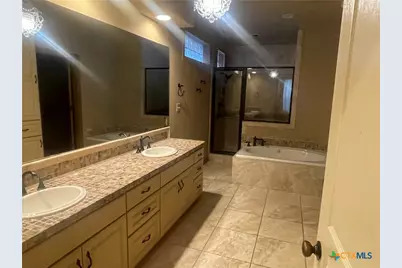 34 Cotswold Lane, Victoria, TX 77904 - Photo 15