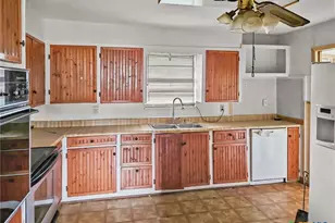 369 N Bell, Evant, TX 76525 - Photo 5