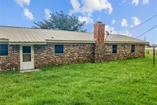 369 N Bell, Evant, TX 76525 - Photo 11