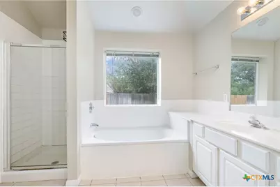 450 Walnut Heights Boulevard, New Braunfels, TX 78130 - Photo 13