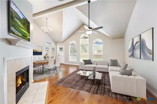 450 Walnut Heights Blvd, New Braunfels, TX 78130 - Photo 3