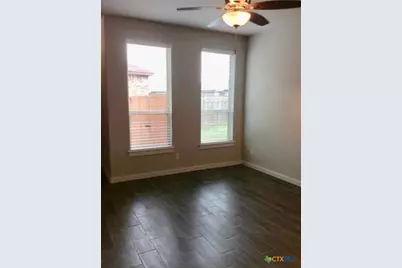 562 Creekside Forest, New Braunfels, TX 78130 - Photo 3